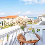 Tema Holiday home *